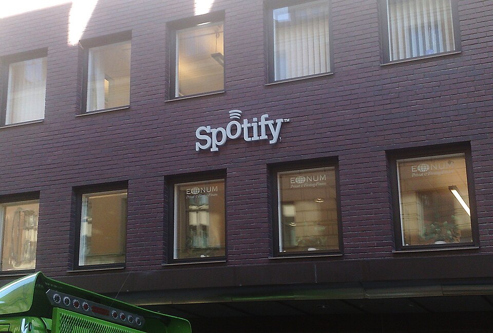 Spotify HQ.jpg — Erik Stattin (CC BY-SA 2.0) Spotify Green